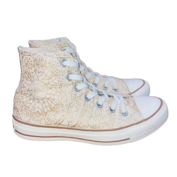 Rare Converse All-Star Women's Snowflake Sparkle Sneakers Size 7 - Picture 1 of 7